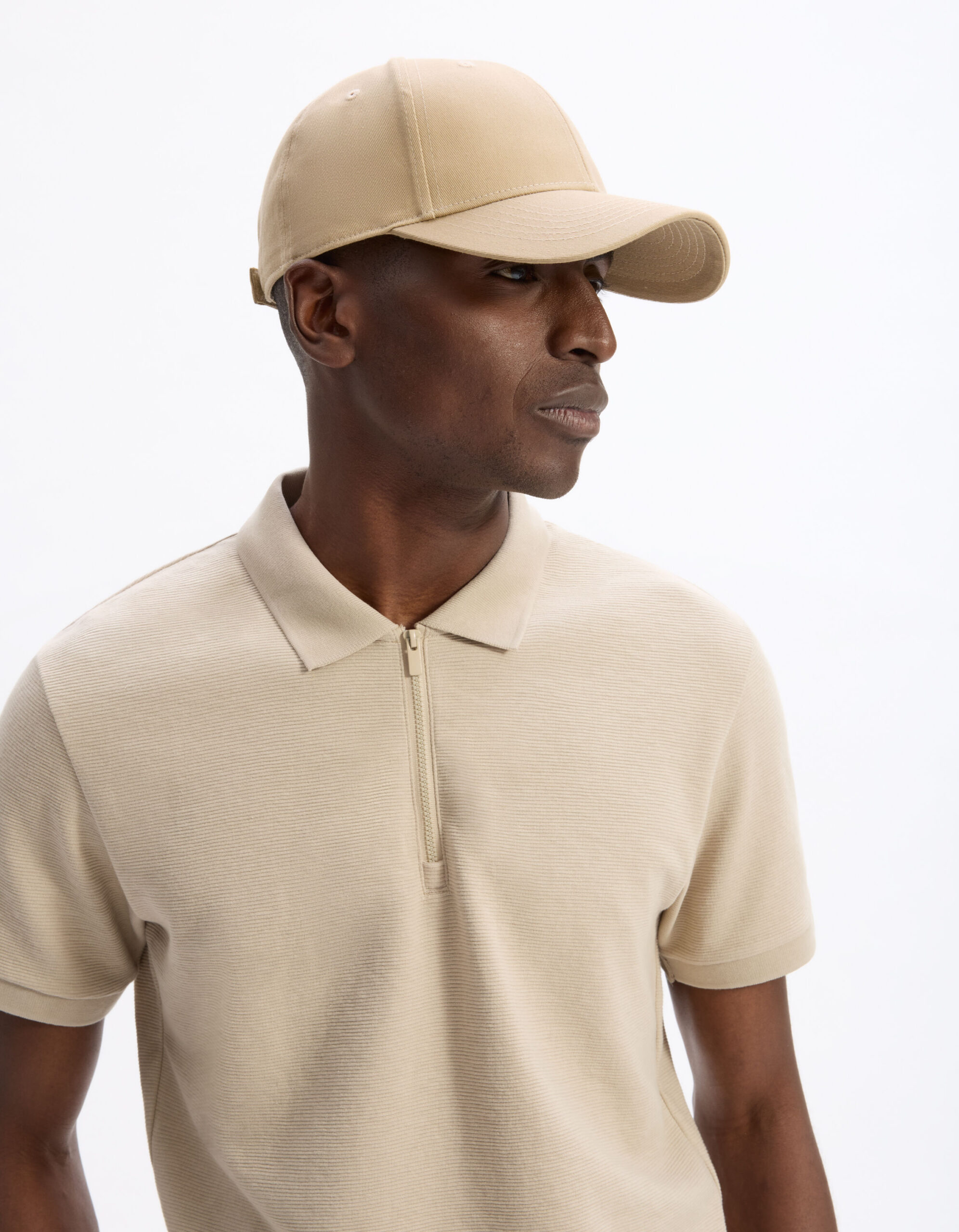 gorra-beige-549hak-1.jpg
