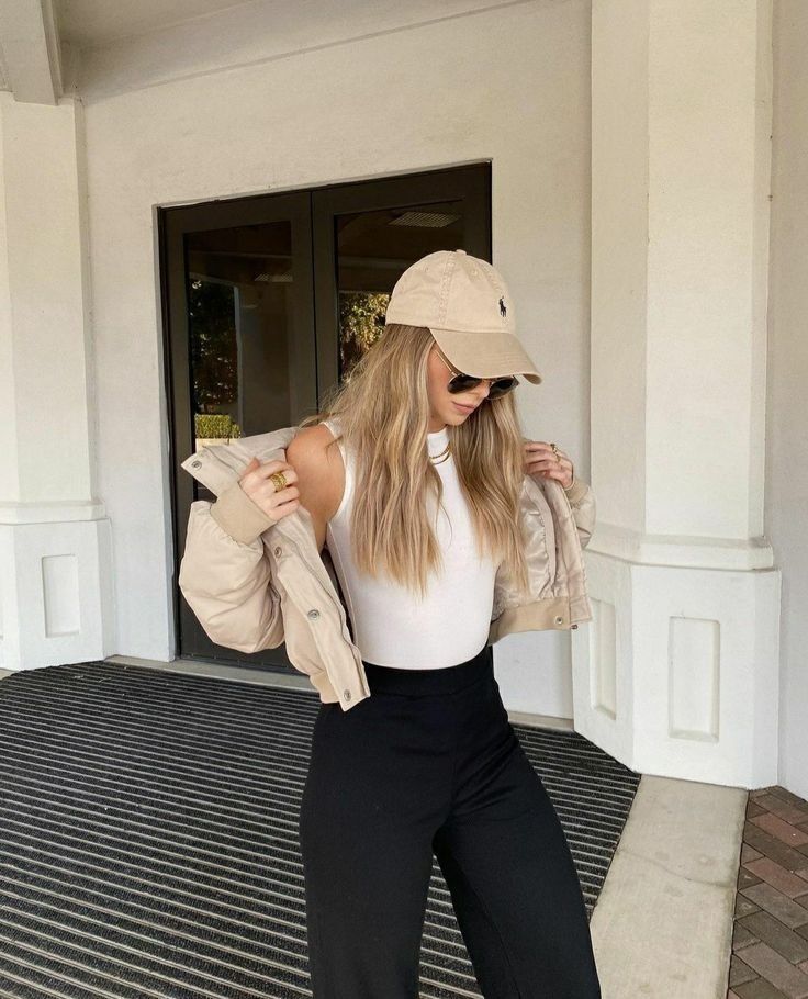 gorra-beige-mujer-258aqw-1.jpg