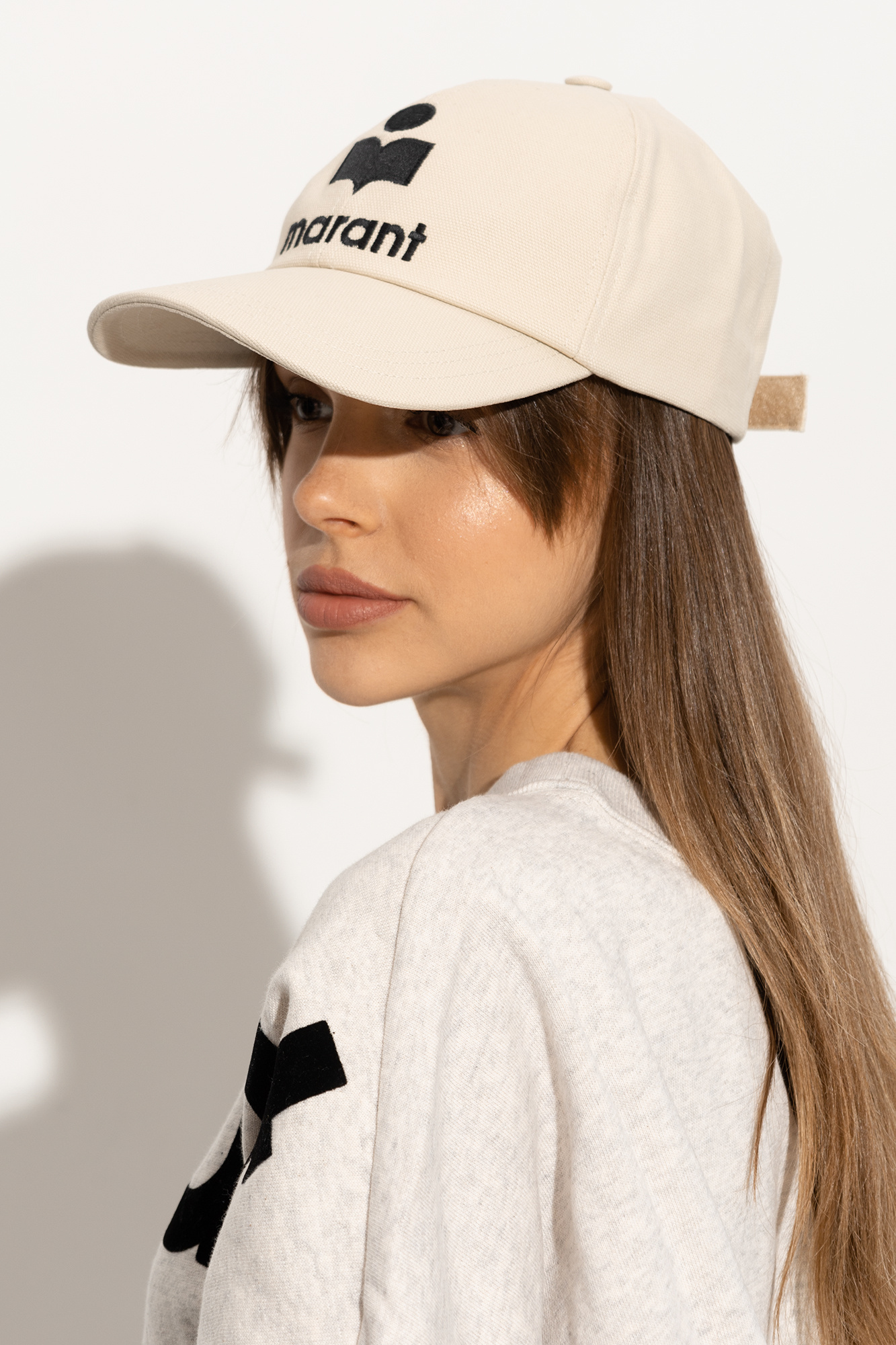 gorra-isabel-marant-789pxw-1.jpg