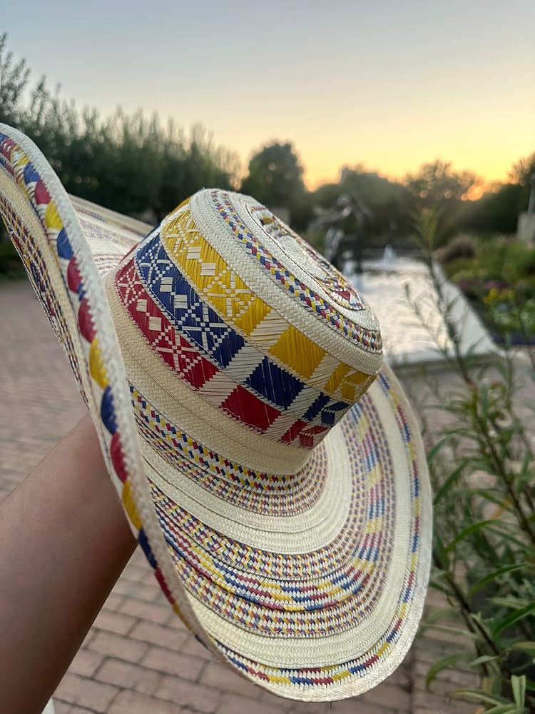 sombrero-colombiano-099yiq-1.jpg